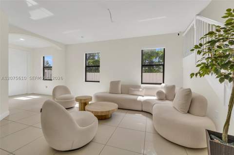 10204 NW 86th St, Doral FL - photo 9 of 69