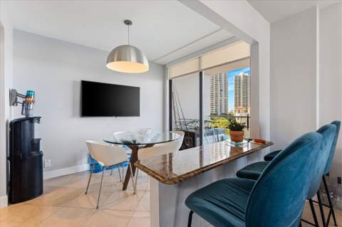 19707 Turnberry Way 9J, Aventura FL - photo 11 of 36