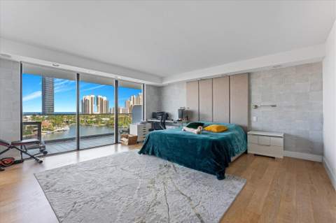 19707 Turnberry Way 9J, Aventura FL - photo 15 of 36