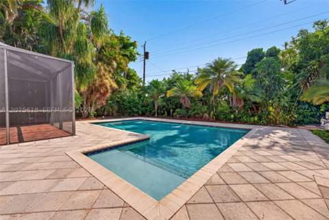 16111 SW 103rd Ct, Miami FL - photo 7 of 47