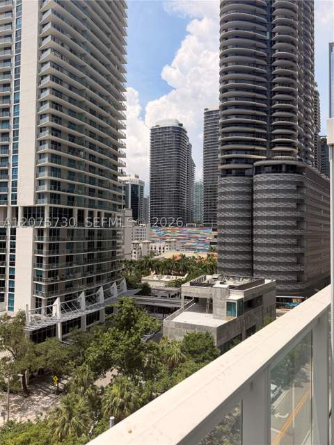 1080 Brickell Ave 913, Miami FL - photo 13 of 41