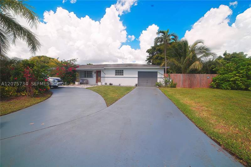 4 bedroom SingleFamilyResidence at 16101 SW 281st St, Waldin Park Estates, Homestead — photo 2