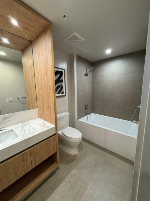 11 NE 6th Street 2606, Miami FL - photo 14 of 16