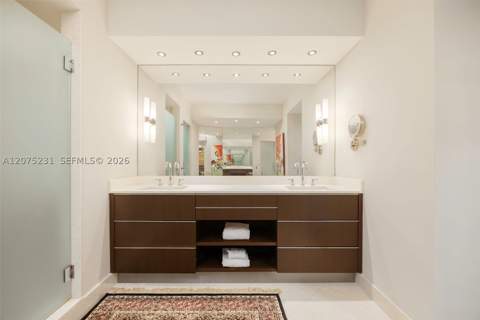 300 Pointe Dr 2806, Miami Beach FL - photo 24 of 53