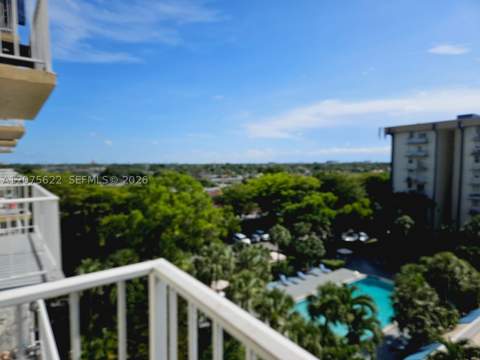 4550 NW 9th St 709E, Miami FL - photo 17 of 28