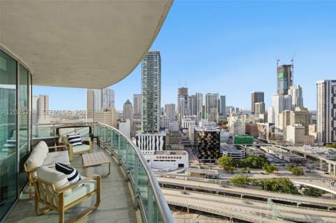350 S Miami Ave 2601, Miami FL - photo 17 of 30