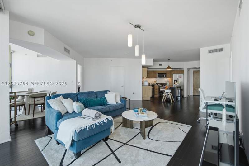 3 bedroom Condominium at 350 S Miami Ave 2601, Wind Condo, Miami — photo 4