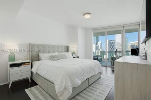350 S Miami Ave 2601, Miami FL - photo 9 of 30