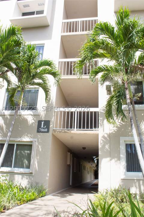 7860 Camino Real L-406, Miami FL - photo 14 of 80