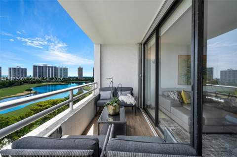 20225 NE 34th Ct 1119, Aventura FL - photo 14 of 33