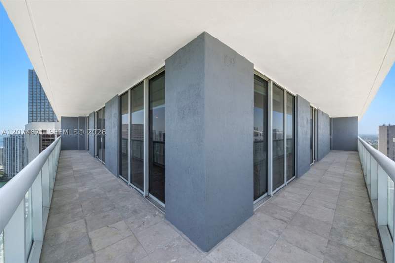 3 bedroom Condominium at 50 Biscayne Blvd 4402, 50 Biscayne Condo, Miami — photo 5