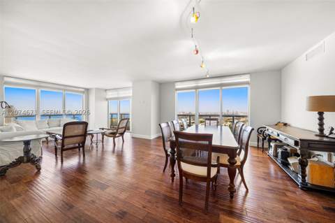 50 Biscayne Blvd 4402, Miami FL - photo 6 of 21