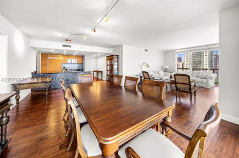 50 Biscayne Blvd 4402, Miami FL - photo 7 of 21