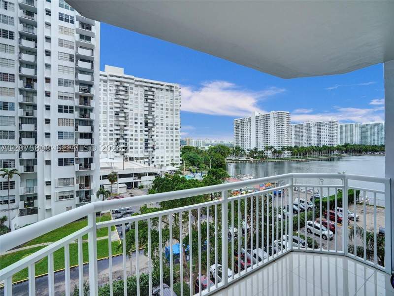 3 bedroom Condominium at 18061 Biscayne Blvd 502, Del Prado Marina, Aventura — photo 5