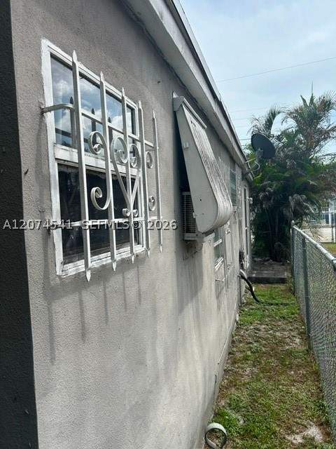 2 bedroom SingleFamilyResidence at 863 NW 113th St, Pinewood Park Extension, Miami — photo 4