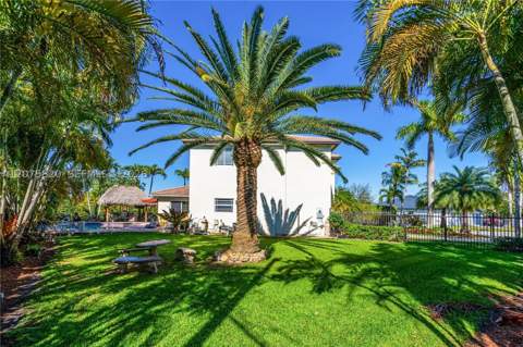 12071 SW 1st St, Miami FL - photo 13 of 14