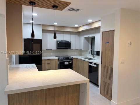 4291 SW 14th St, Miami FL - photo 10 of 31