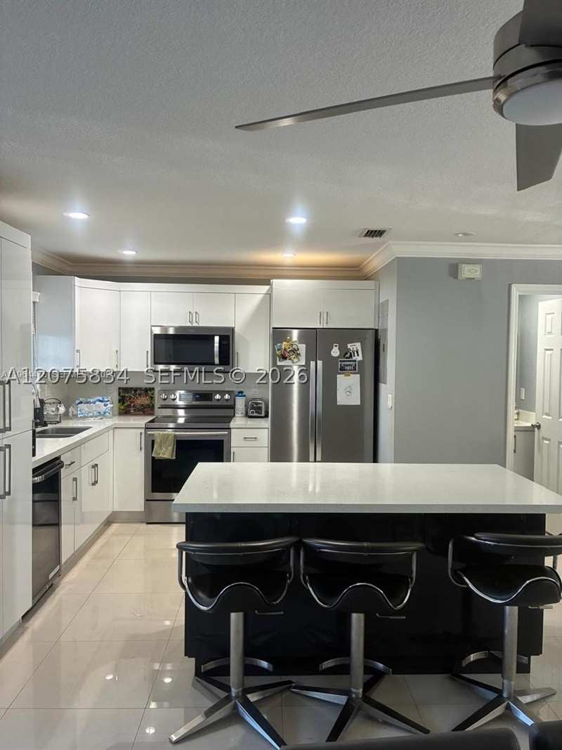 2 bedroom Townhouse at 9425 NW 114th Ln 3, Ethereal Gardens II Condo, Hialeah Gardens — photo 1