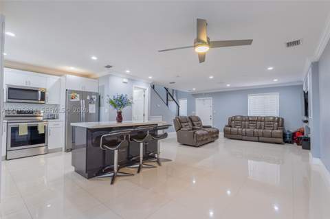 9425 NW 114th Ln 3, Hialeah Gardens FL - photo 15 of 62