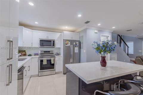 9425 NW 114th Ln 3, Hialeah Gardens FL - photo 18 of 62