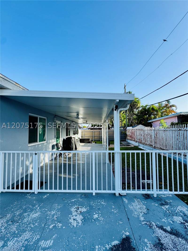 4 bedroom SingleFamilyResidence at 100 SW 51st Ct, Flagler Sun Homes, Miami — photo 5