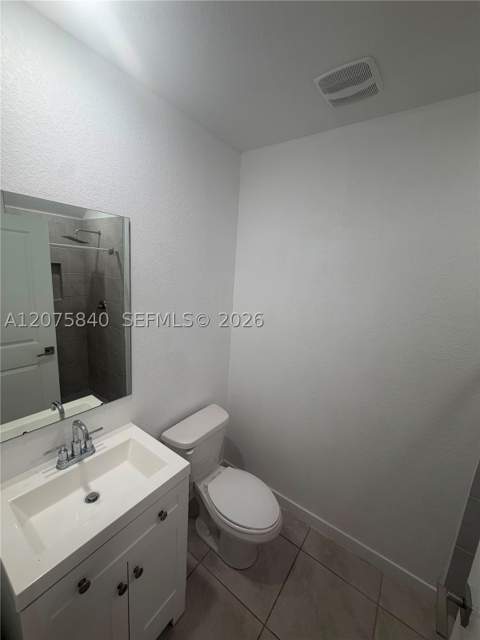 541 NE 5Th Ter N 5 Th Ter, Florida City FL - photo 12 of 20