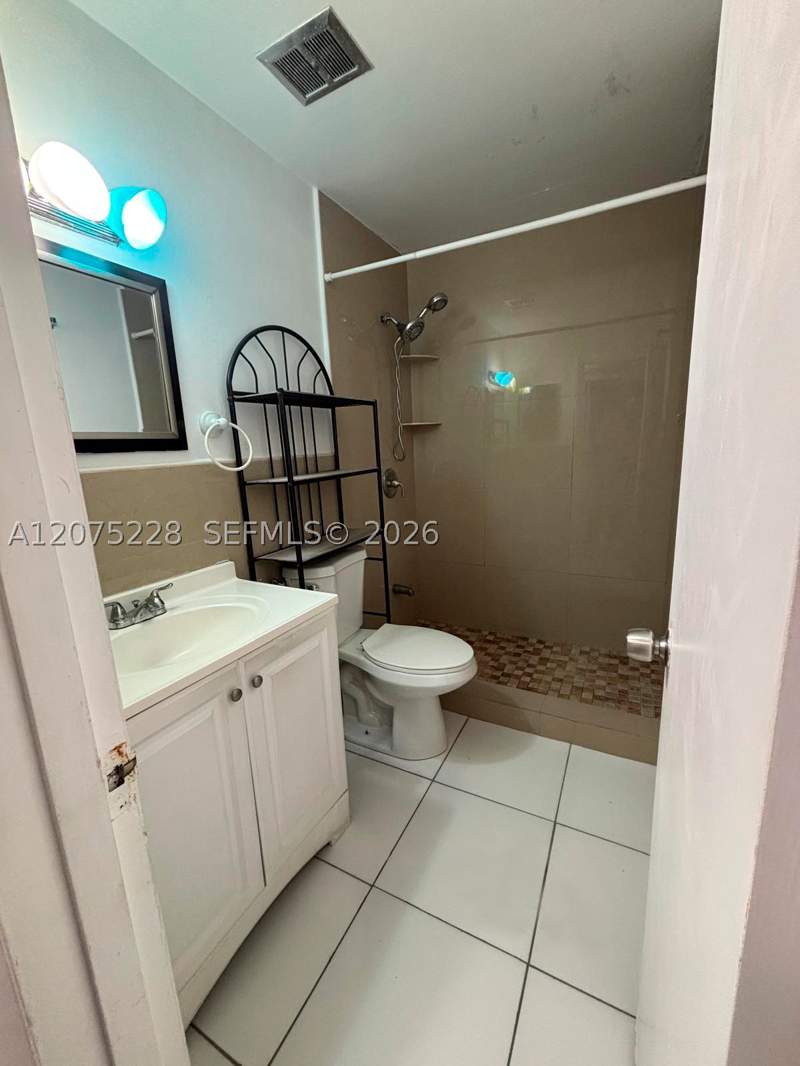 2 bedroom Condominium at 11195 SW 1st St 216, Agua Dulce Condo, Sweetwater — photo 5