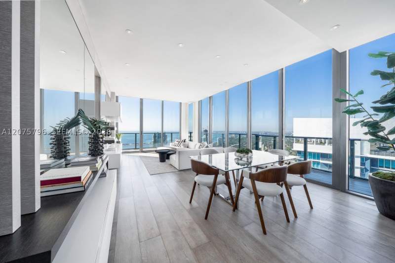 4 bedroom Condominium at 1300 S Miami Ave Uph4, 1300 S Miami Avenue Condo, Miami — photo 2