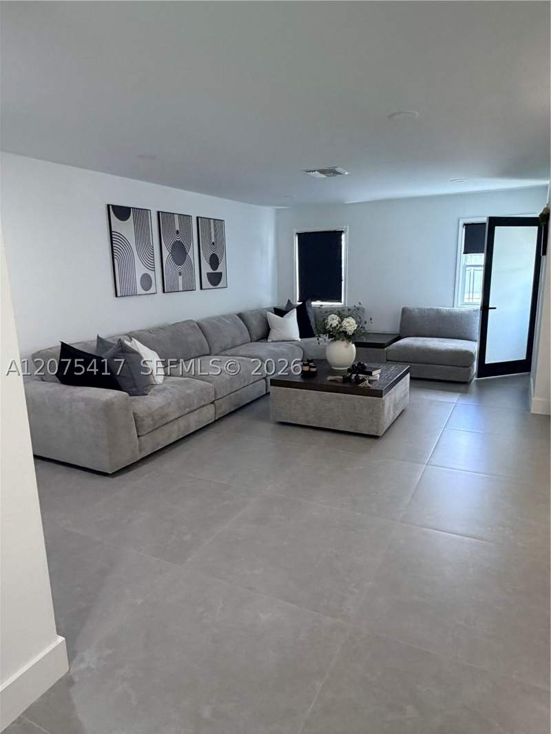 4 bedroom SingleFamilyResidence at 15042 SW 149th St, COUNTRY WALK SEC 3, Miami — photo 5
