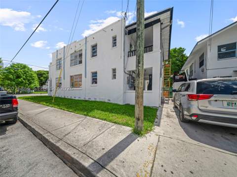 500 SW 8th Ave, Miami FL - photo 8 of 27
