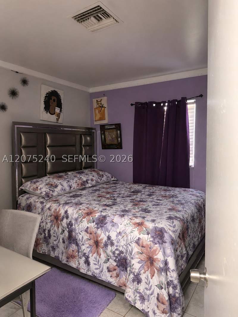 3 bedroom SingleFamilyResidence at 4441 NW 173rd Dr, Carol City 1 St Addn, Miami Gardens — photo 5