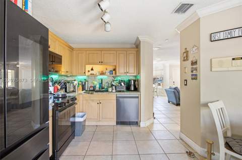 16405 SW 73rd Ln, Miami FL - photo 14 of 31