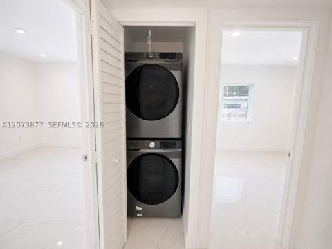 1800 NE 154th St, North Miami Beach FL - photo 10 of 28