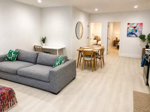 1800 NE 154th St, North Miami Beach FL - photo 24 of 28
