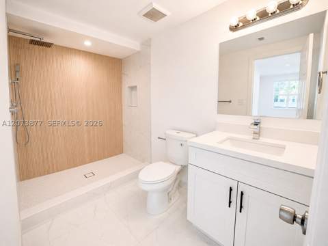 1800 NE 154th St, North Miami Beach FL - photo 8 of 28