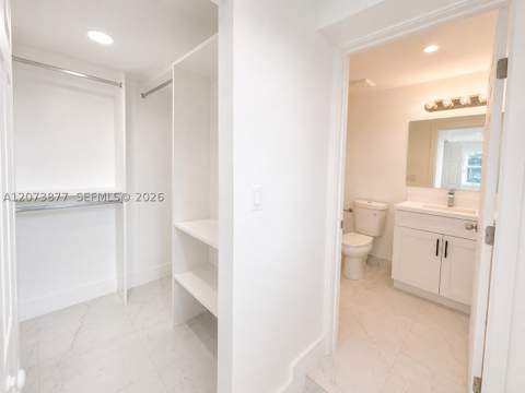 1800 NE 154th St, North Miami Beach FL - photo 9 of 28