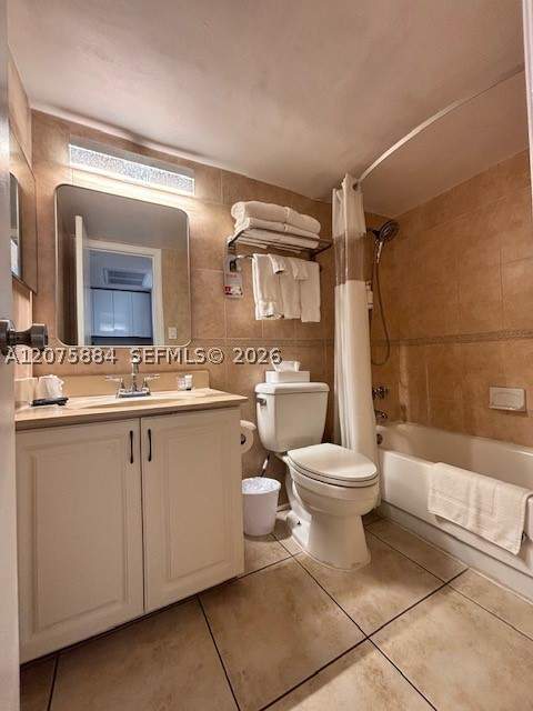 0 bedroom Condominium at 19201 Collins Ave 303, The Aventura Beach Club C, Sunny Isles Beach — photo 3