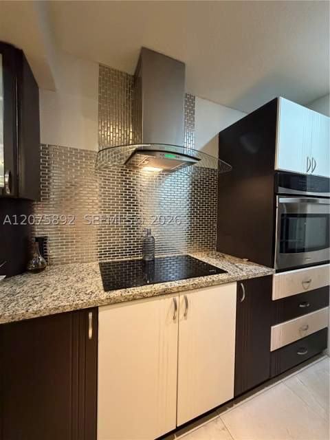 5445 NW 172nd Ter, Miami Gardens FL - photo 13 of 27
