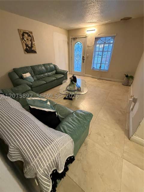 5445 NW 172nd Ter, Miami Gardens FL - photo 7 of 27