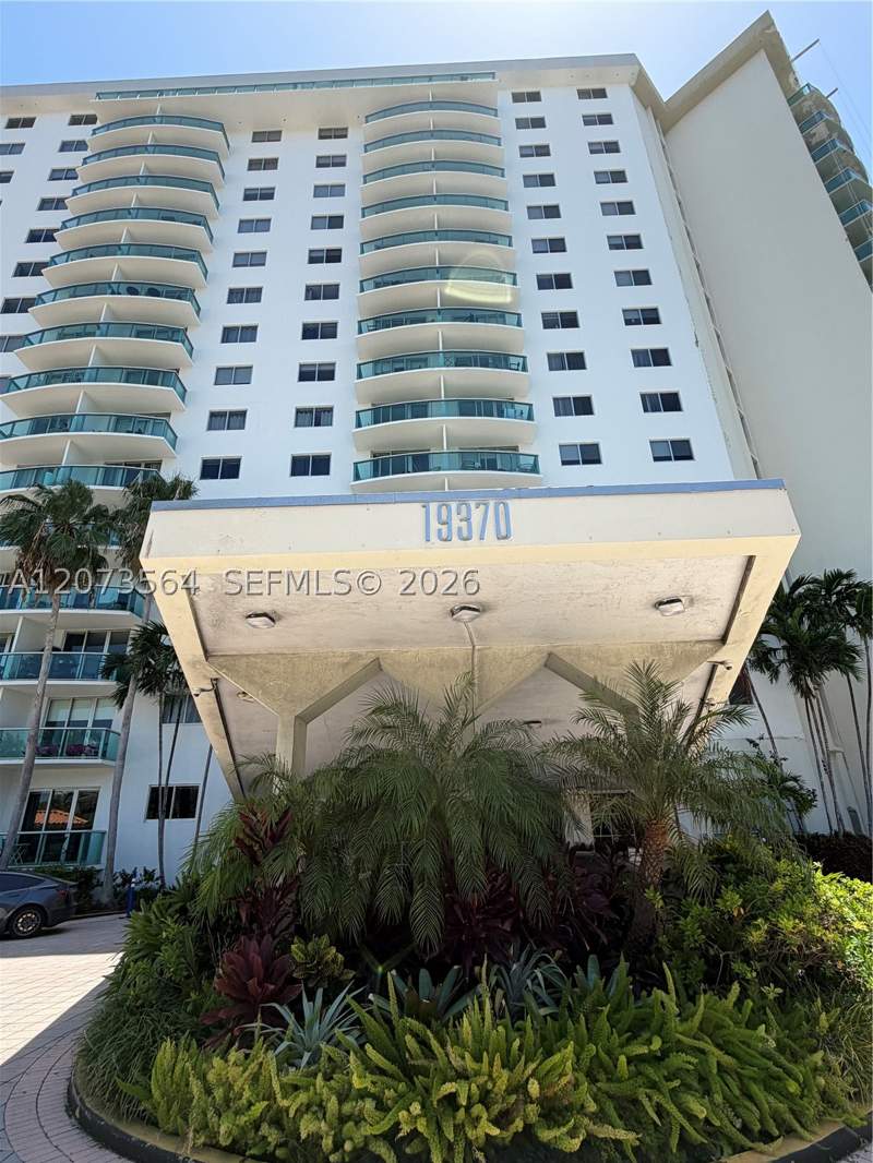 1 bedroom Condominium at 19370 Collins Ave 1120, Ocean Reserve Condo, Sunny Isles Beach — photo 2