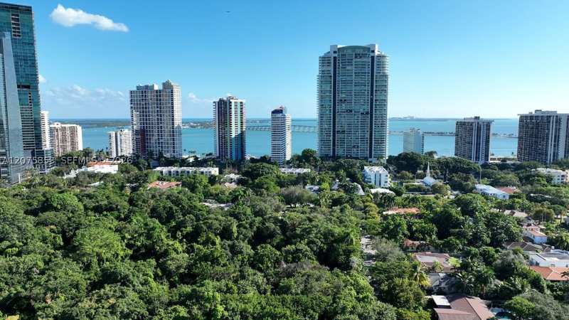 2 bedroom Condominium at 1600 SW 1st Ave 1103, Le Parc At Brickell Condo, Miami — photo 1