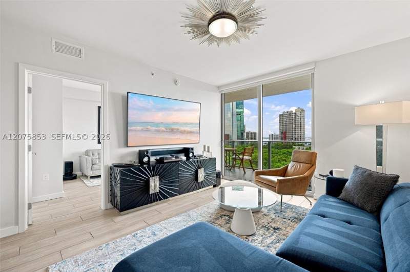 2 bedroom Condominium at 1600 SW 1st Ave 1103, Le Parc At Brickell Condo, Miami — photo 5