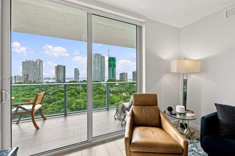 1600 SW 1st Ave 1103, Miami FL - photo 7 of 55