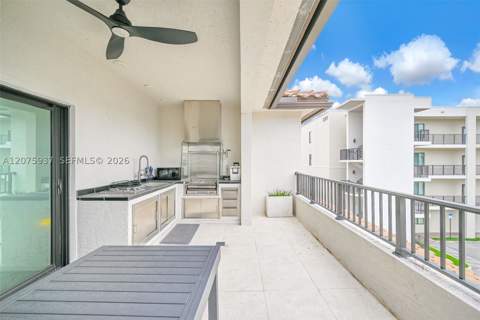 4256 NW 83rd Ave, Doral FL - photo 22 of 75