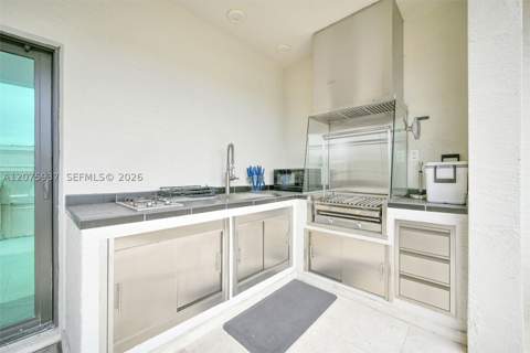 4256 NW 83rd Ave, Doral FL - photo 23 of 75