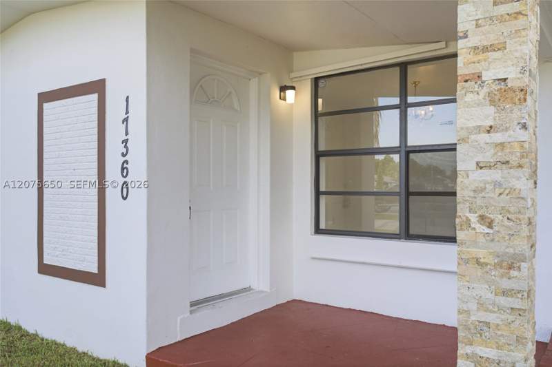 3 bedroom SingleFamilyResidence at 17360 SW 121st Ave, So Miami Heights Manor, Miami — photo 5