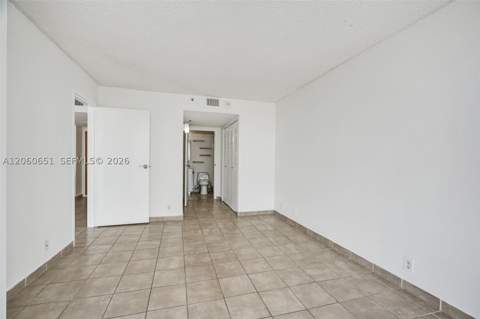 7601 E Treasure Dr 717, North Bay Village FL - photo 24 of 49