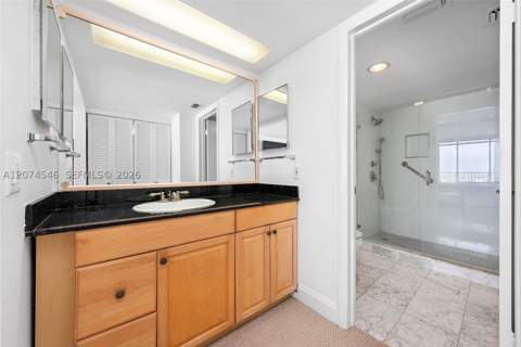 881 Ocean Dr 16F, Key Biscayne FL - photo 20 of 39