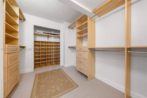 881 Ocean Dr 16F, Key Biscayne FL - photo 24 of 39