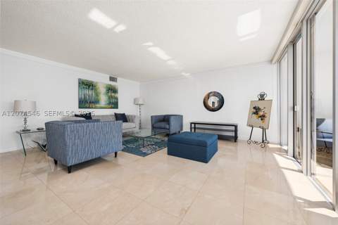 881 Ocean Dr 16F, Key Biscayne FL - photo 6 of 39